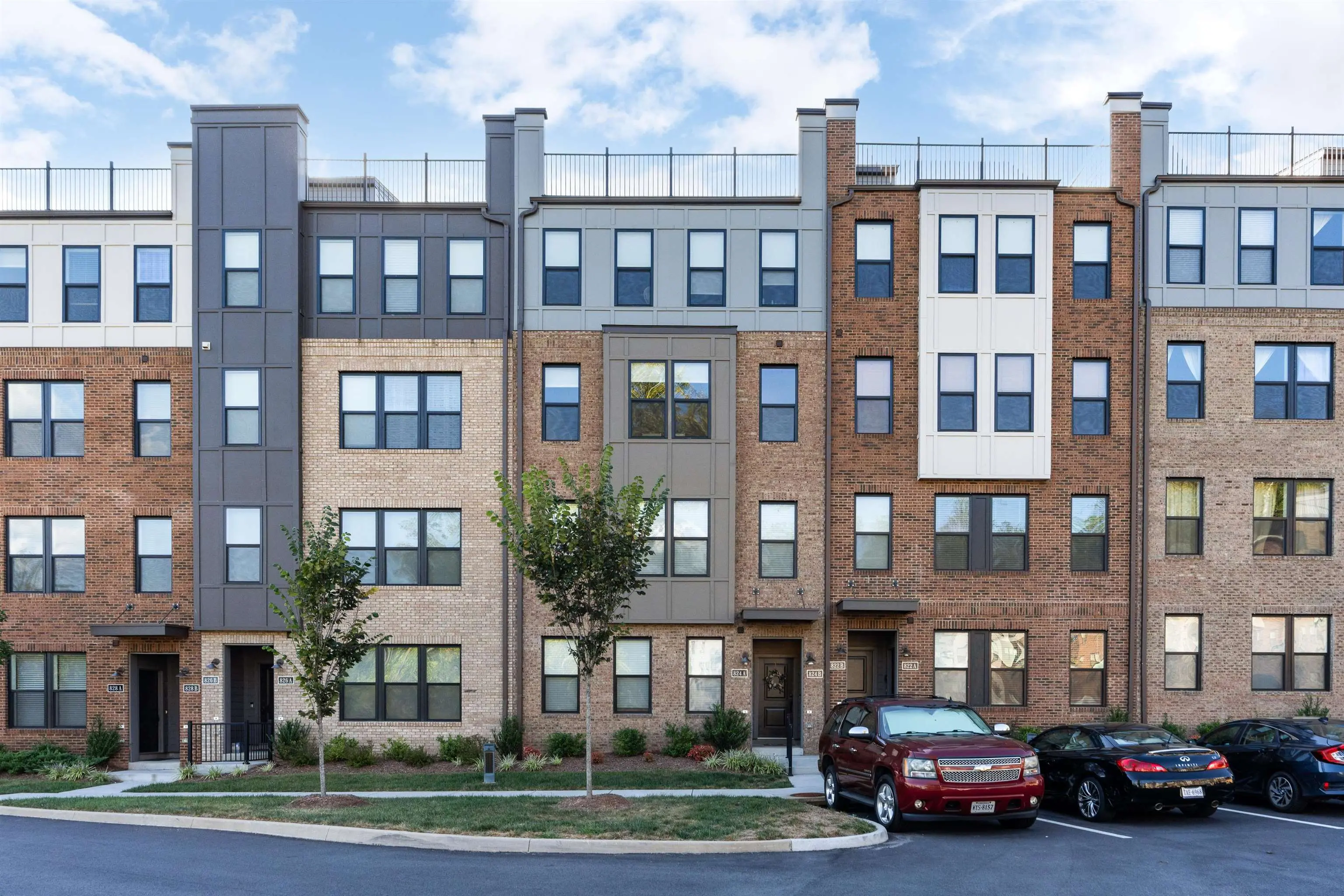 824 B Wesley Ln B, Charlottesville