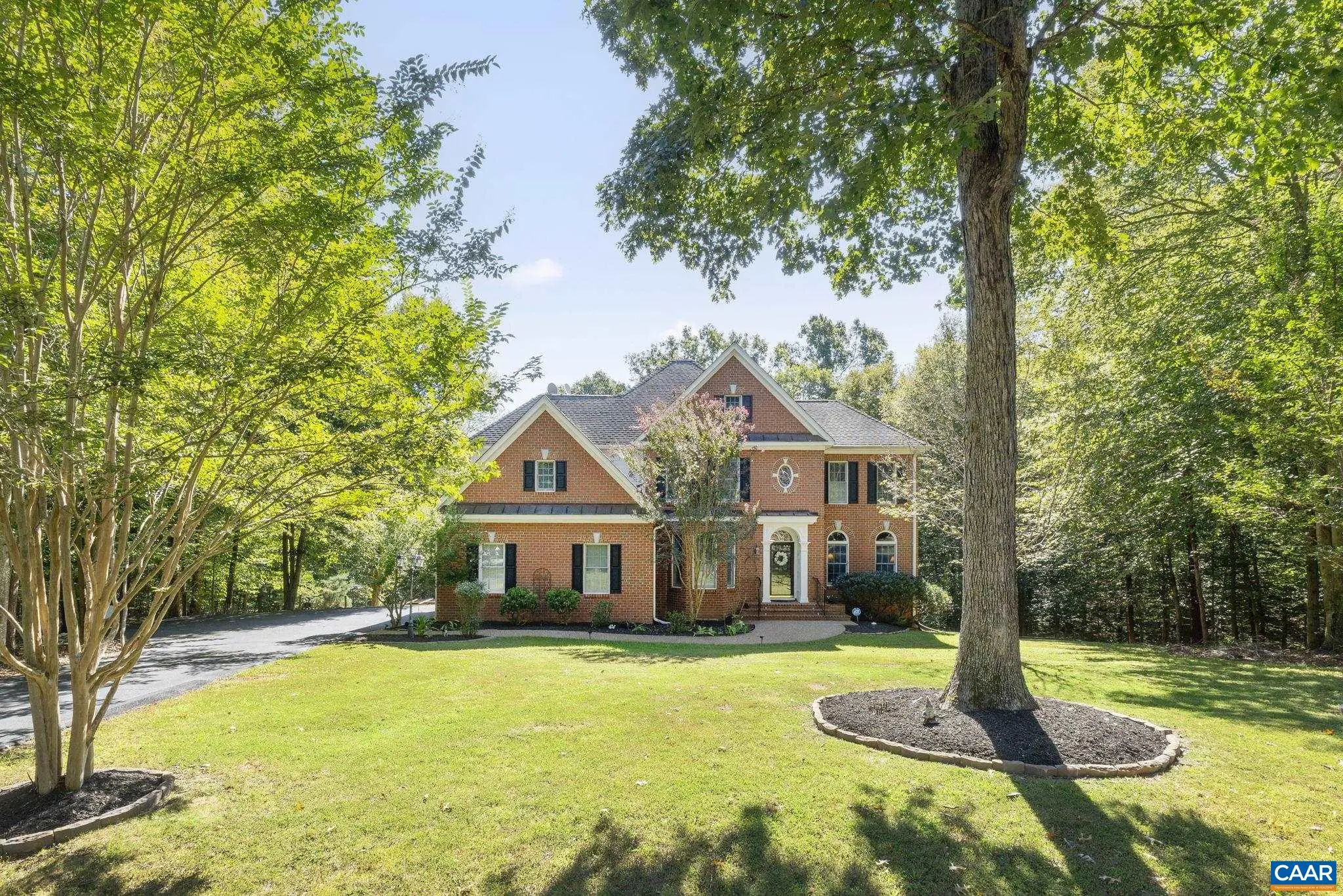 2370 Walnut Ridge Ln, Charlottesville