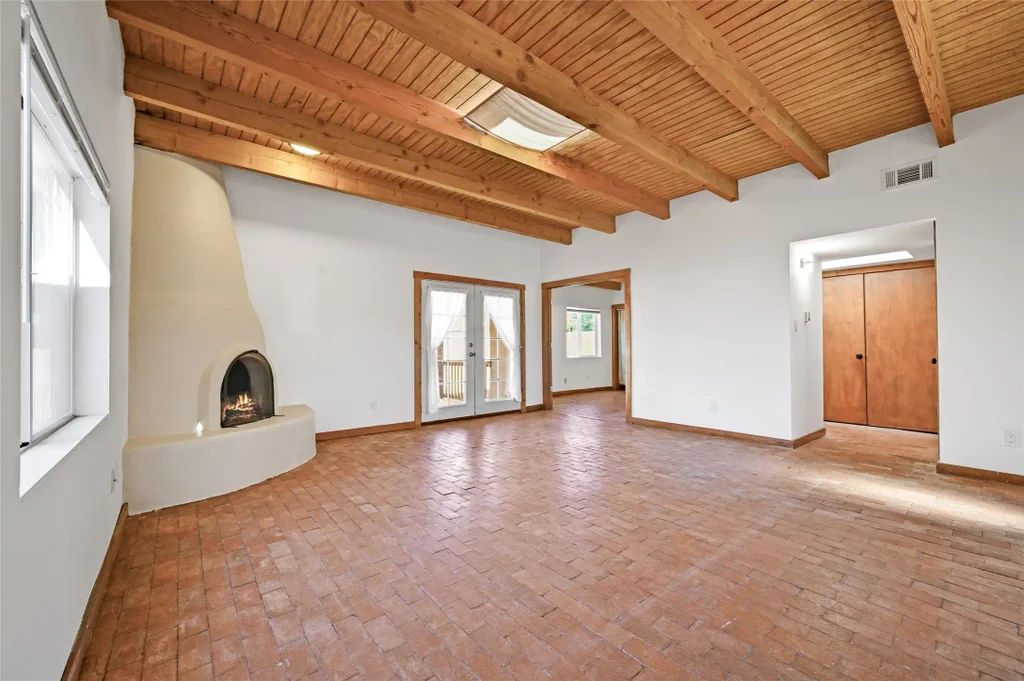 2215 Rancho Siringo Road # 6, Santa Fe