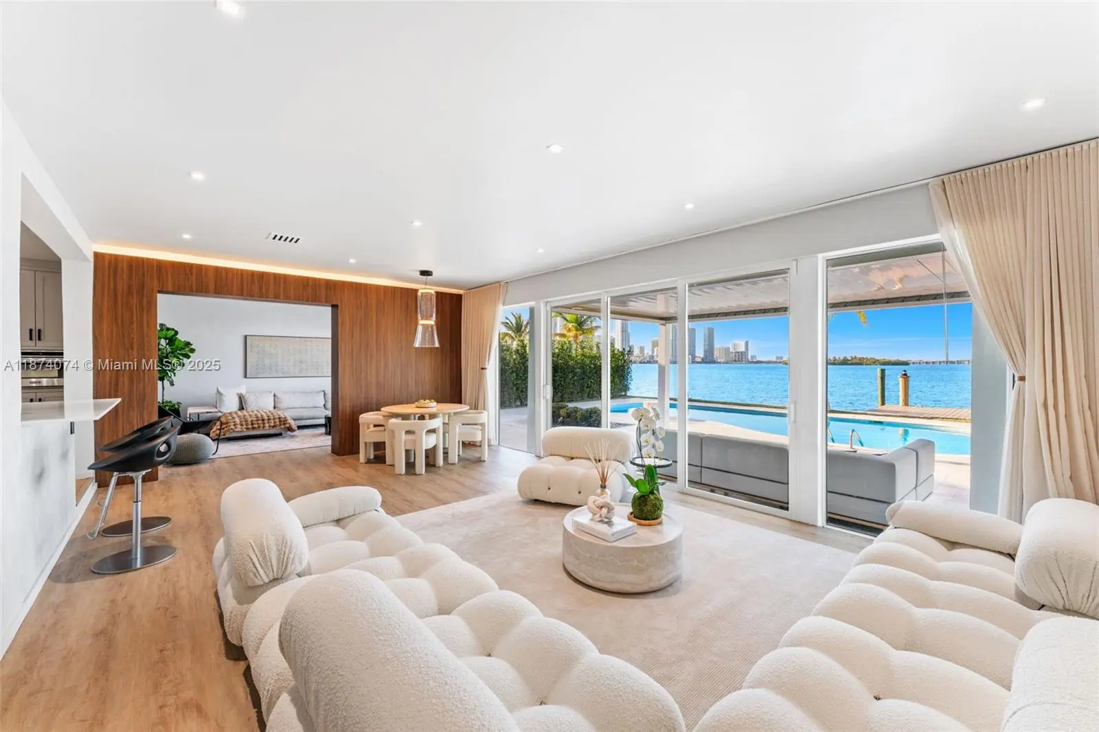 Photo of Listing #A11874074