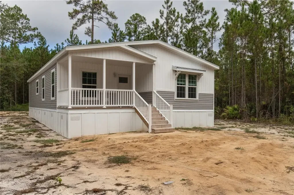 7114 Waycross Highway, Jesup