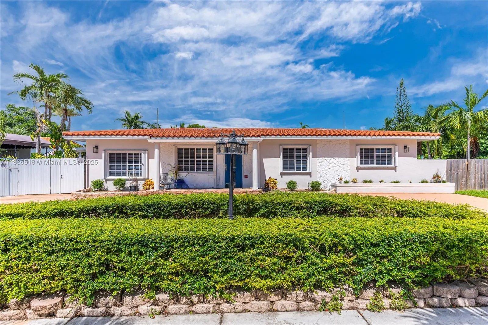 Photo of Listing #A11886518