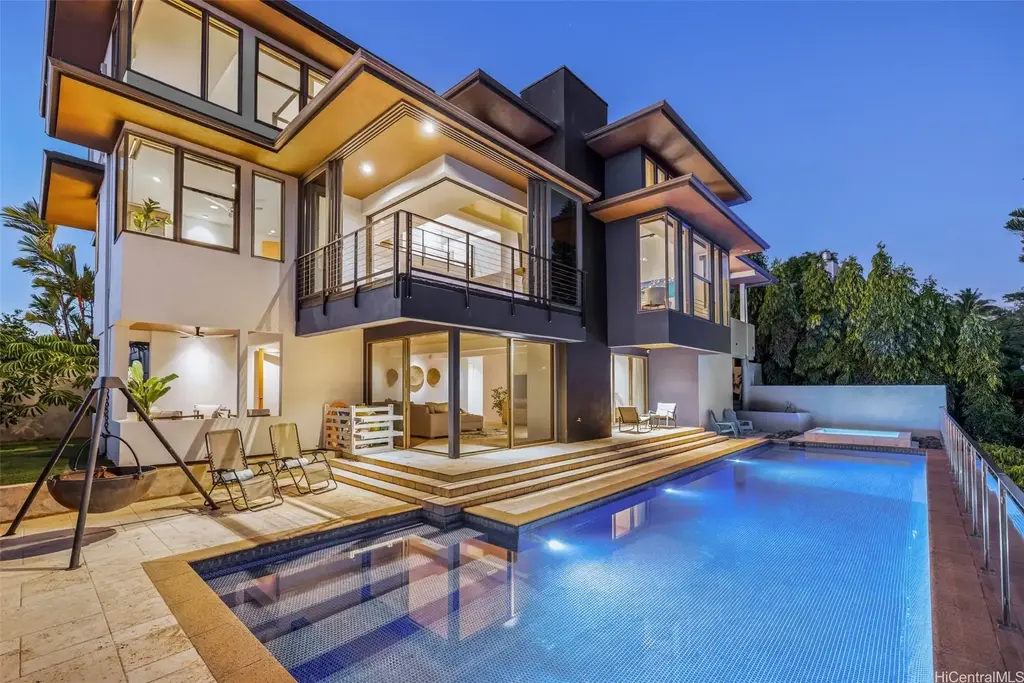 2960 Laola Place, Honolulu