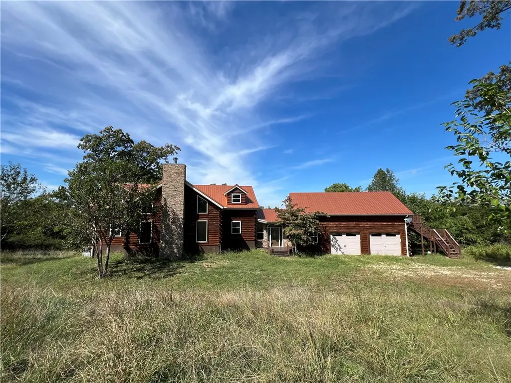 16977 N Holcombe School Road, West Fork