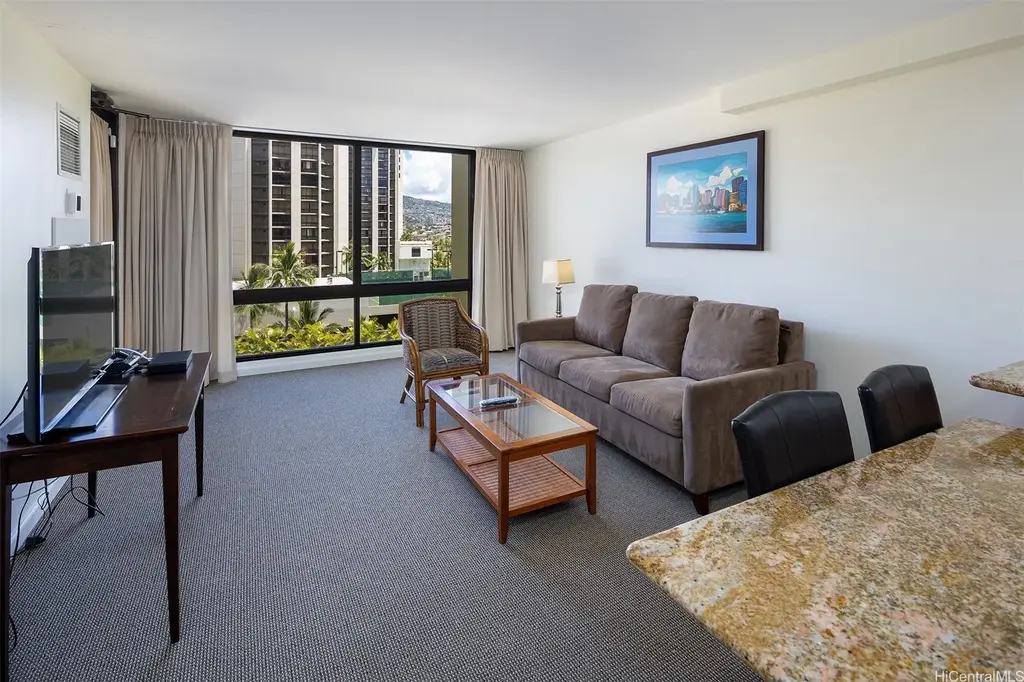 229 Paoakalani Avenue # 901, Honolulu