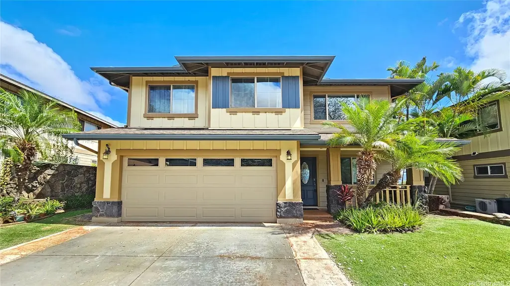 92-1526 Punawainui Street, Kapolei