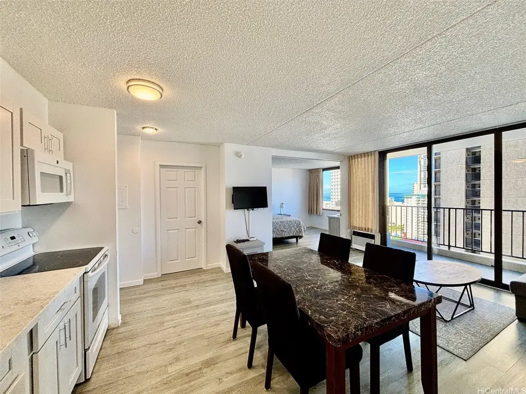 201 Ohua Avenue # 2208, Honolulu