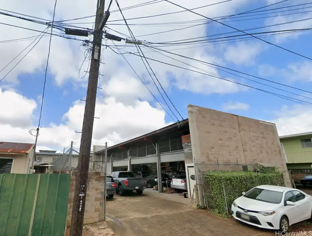 920 Palm Place, Wahiawa