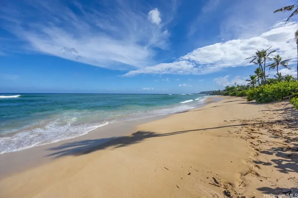 61-695 Kamehameha Highway, Haleiwa