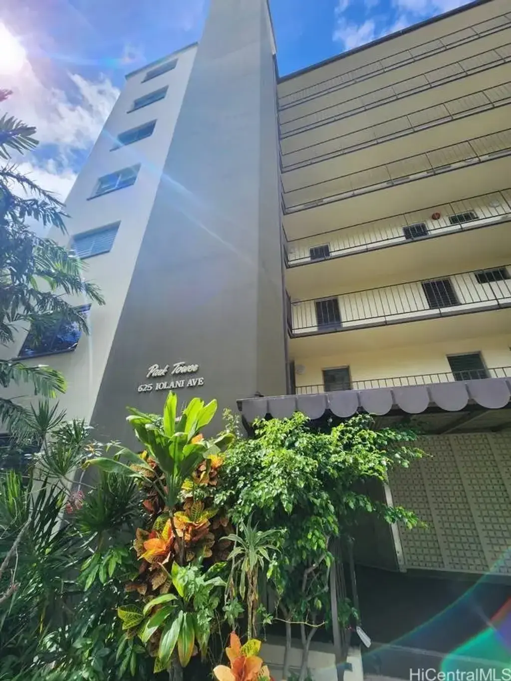 625 Iolani Avenue # A704, Honolulu