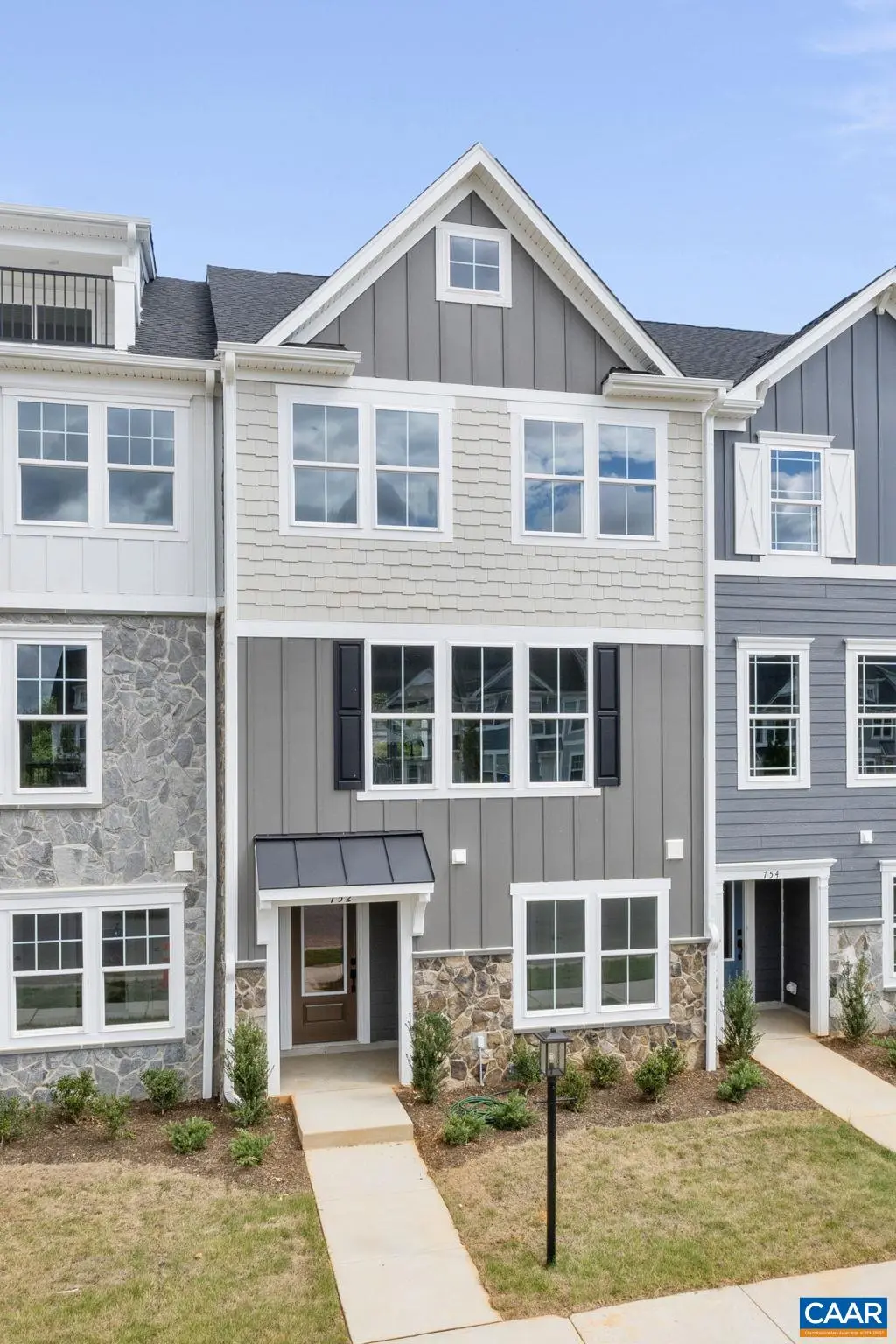 752 Park Ridge Dr, Crozet