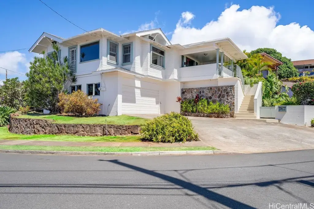 3746 Pukalani Place, Honolulu