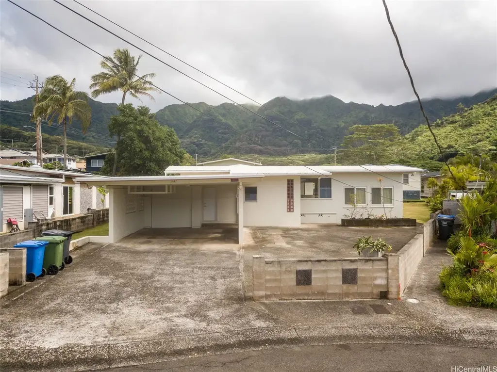 3445 Peneku Place, Honolulu