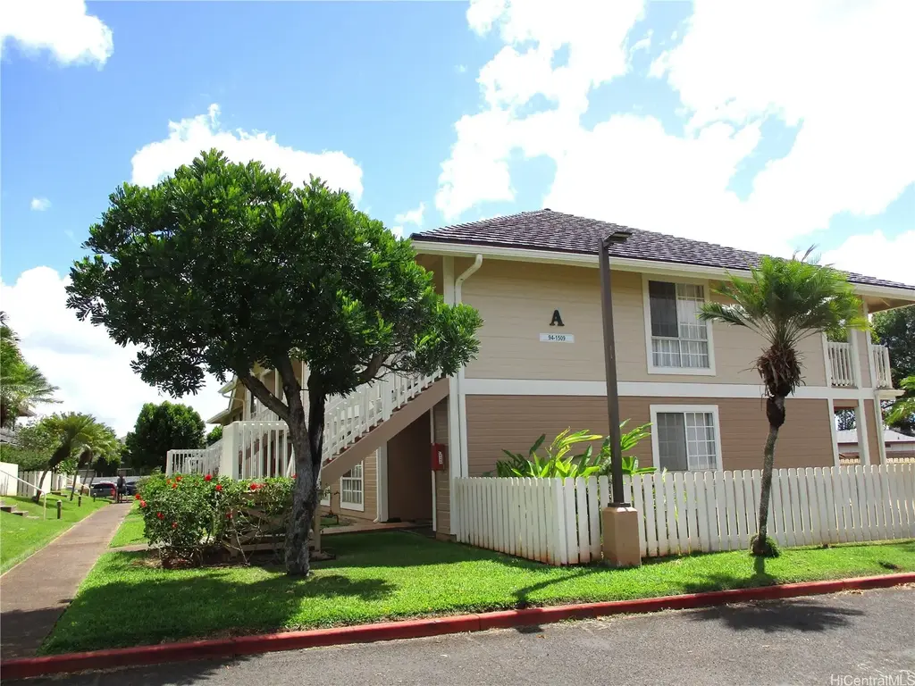 94-1509 Waipio Uka Street # A201, Waipahu