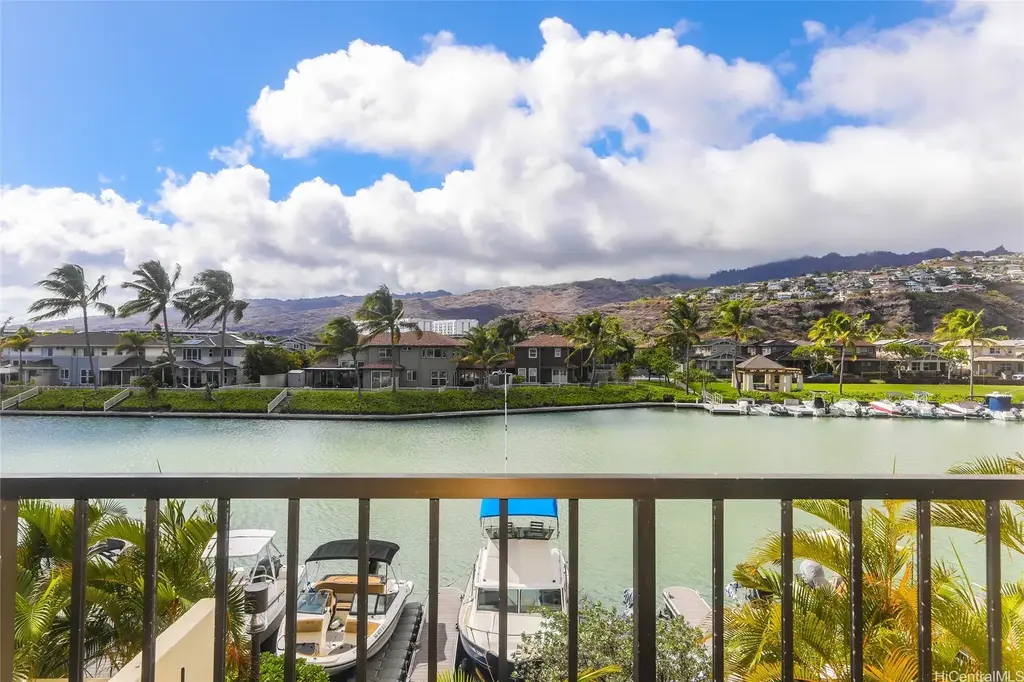 500 Lunalilo Home Road # 12h, Honolulu