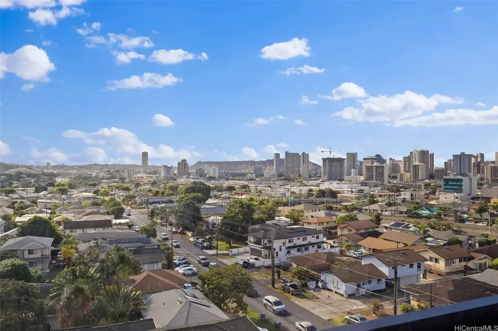 1505 Alexander Street # 806, Honolulu