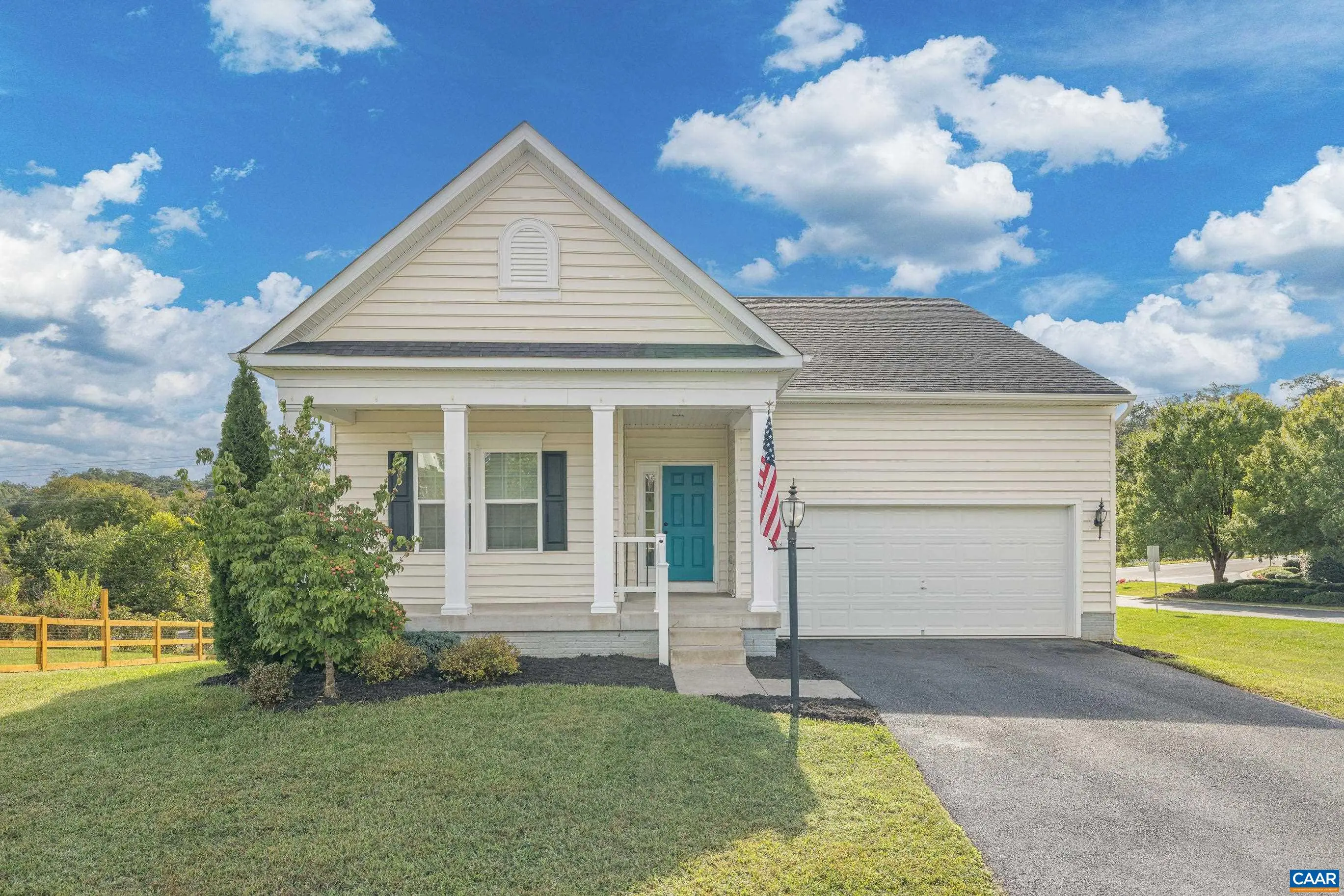 20 Holly Hill Dr, Barboursville