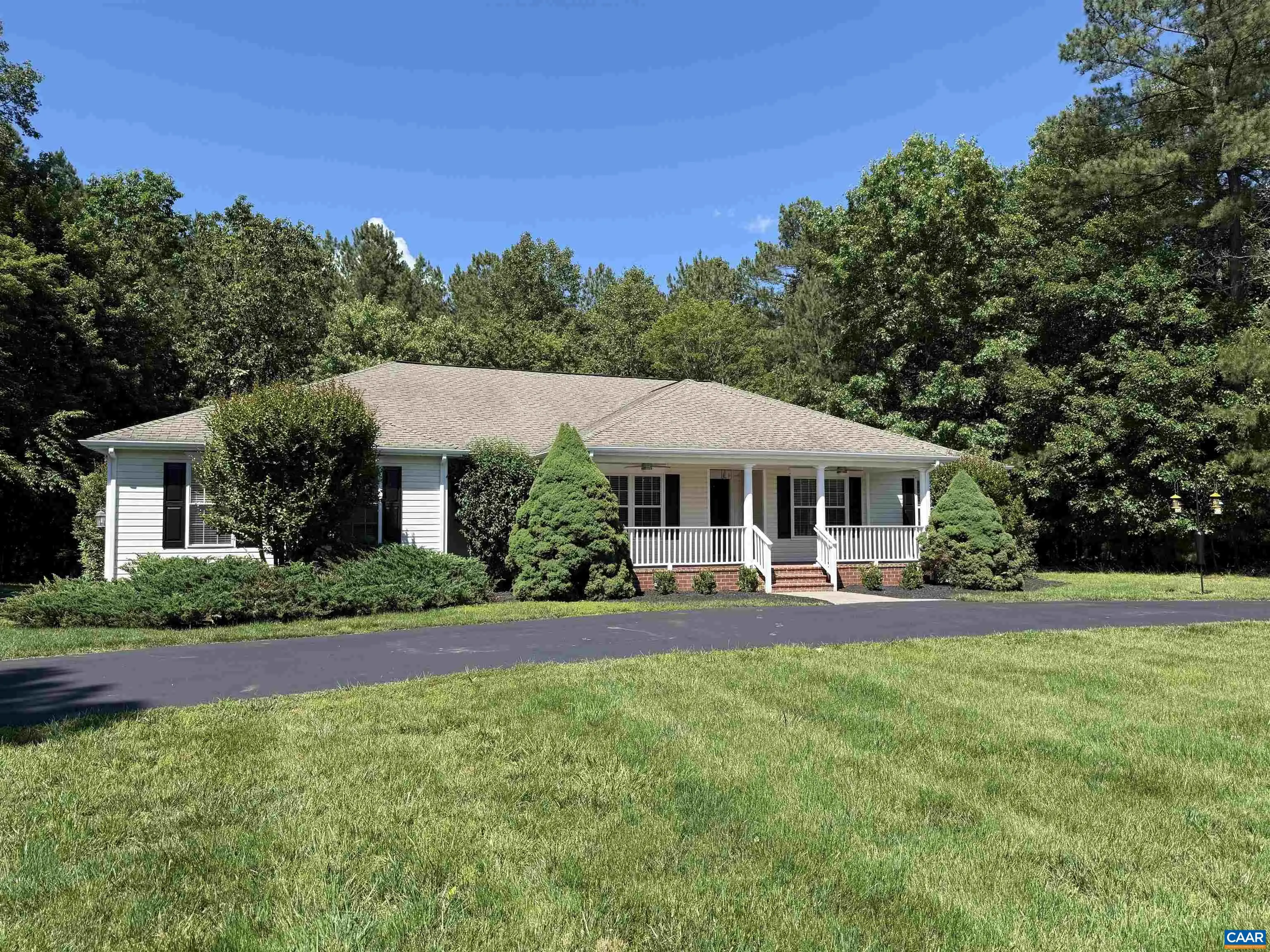 610 Landover Rd, Troy