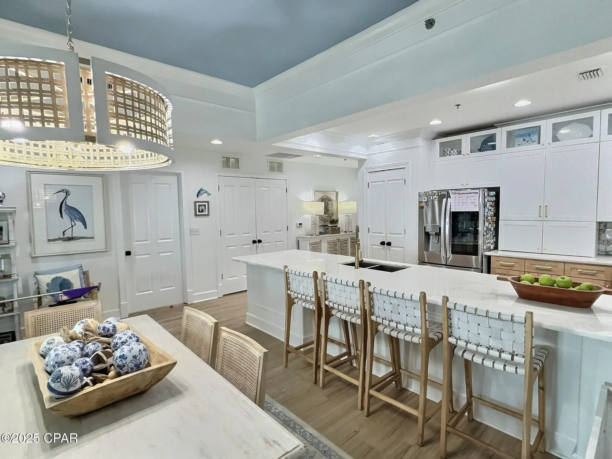 Photo of Listing #779845