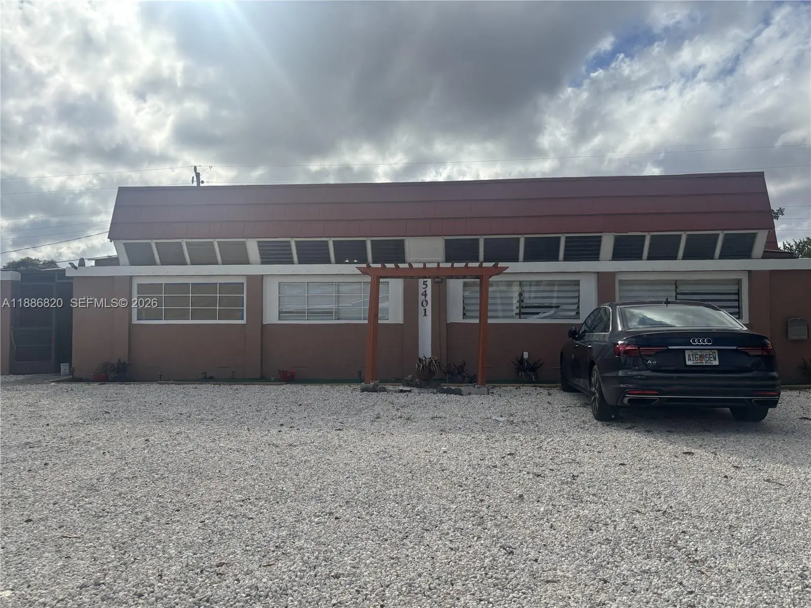 Photo of Listing #A11886820