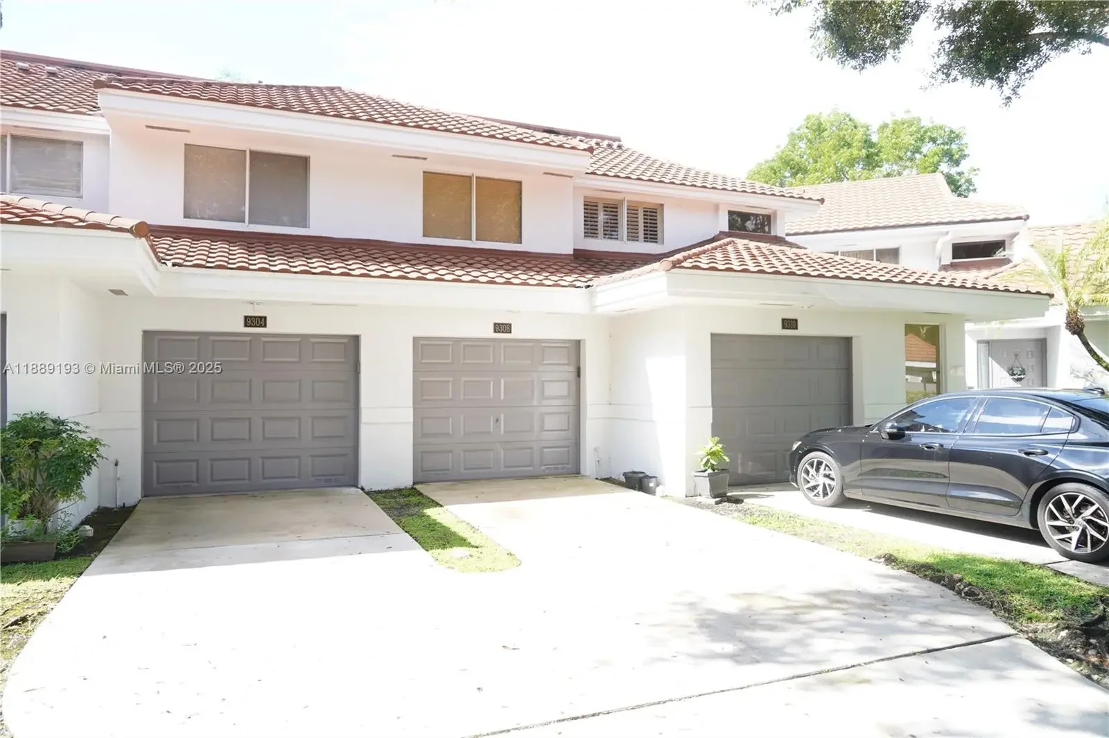 Photo of Listing #A11889193