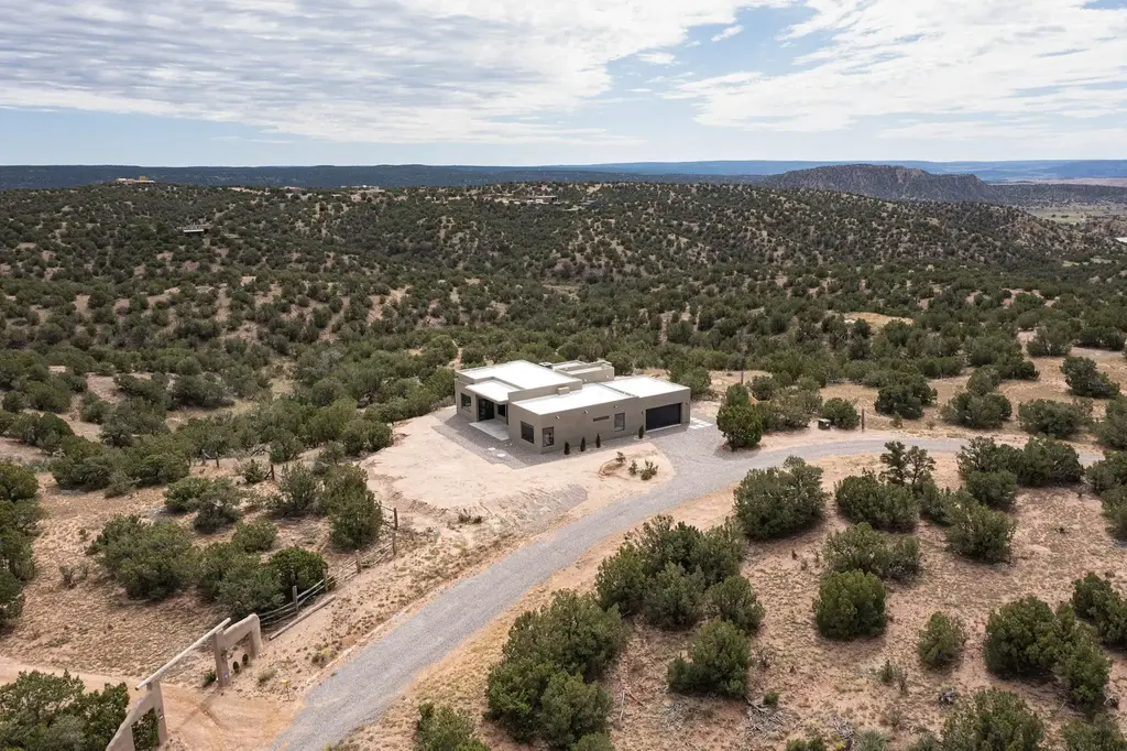 25 Vista Valle Circle, Lamy