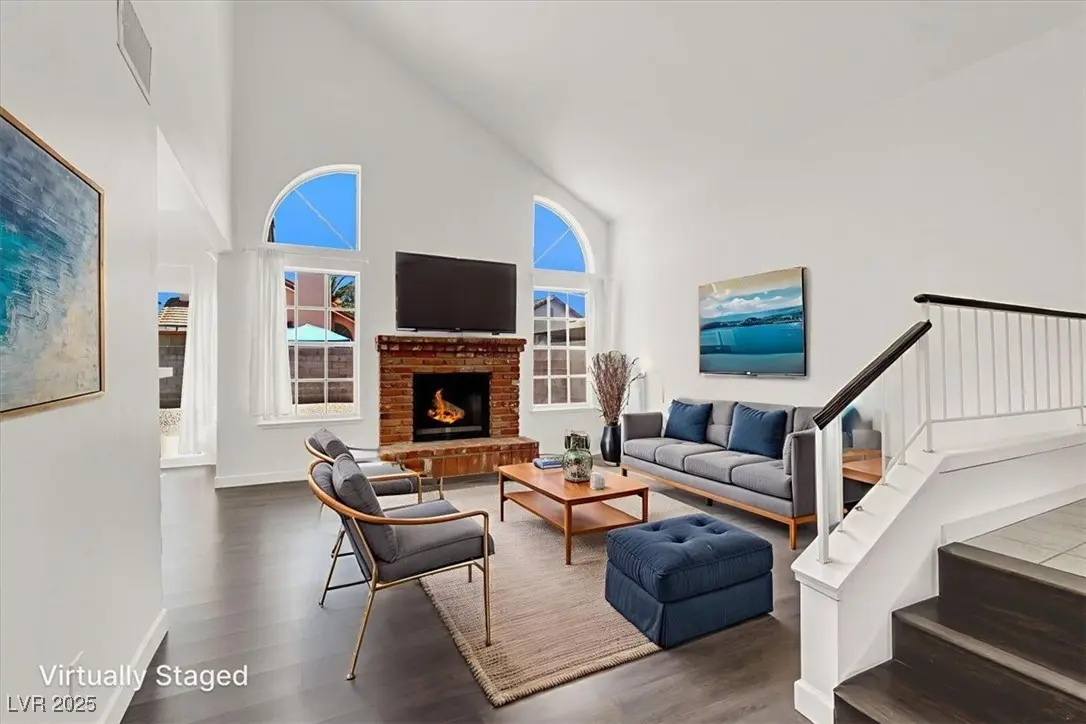 Photo of Listing #2723620