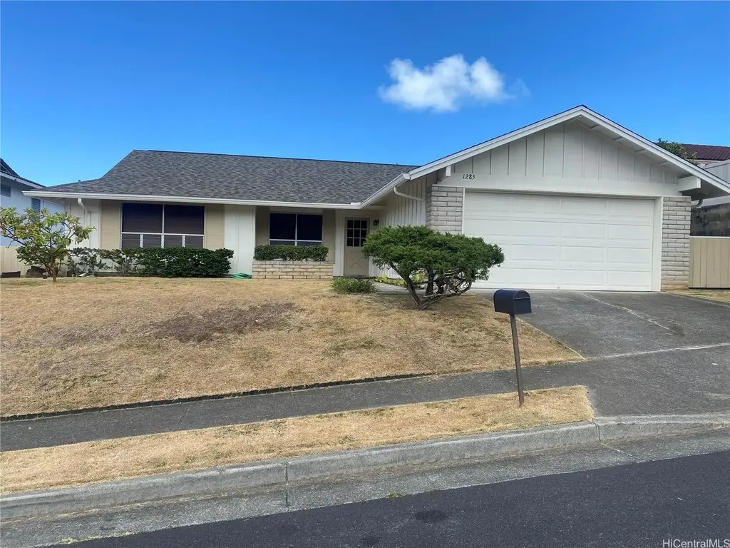 1285 Kina Street, Kailua