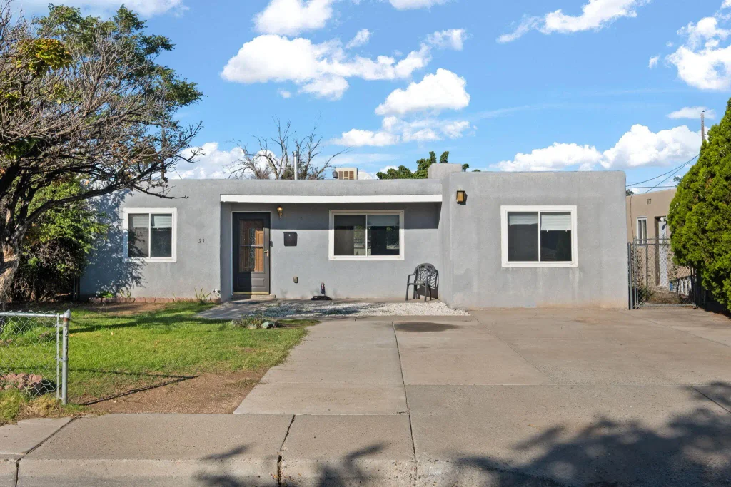 217 Espejo Street Ne, Albuquerque