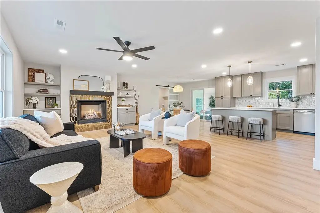 1201 Nw 10th Street, Bentonville