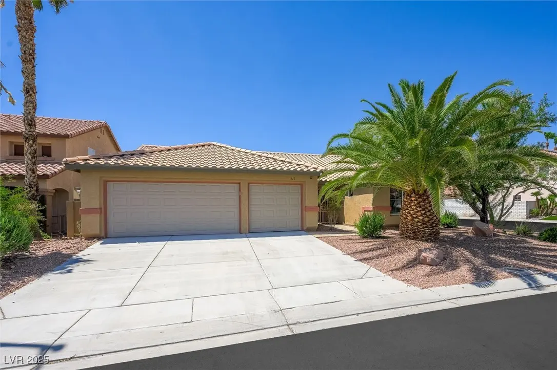 Photo of Listing #2724120