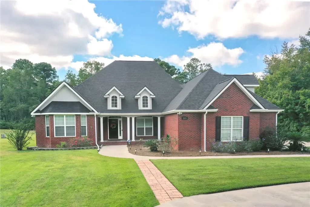 381 Serenity Farms Road, Woodbine