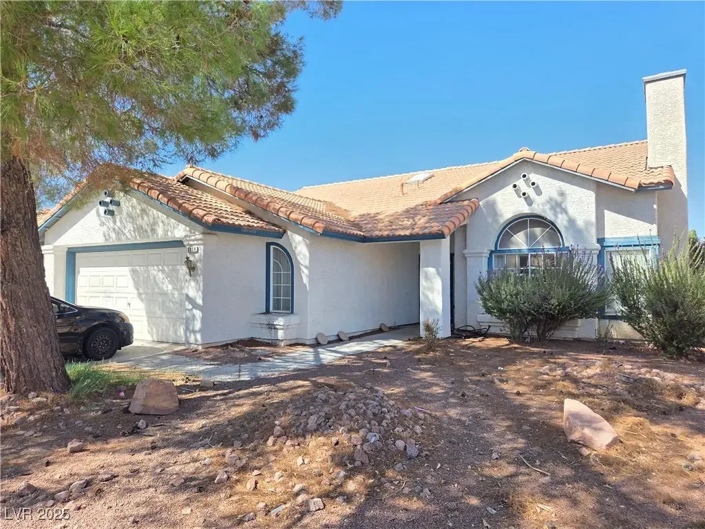 Photo of Listing #2724391