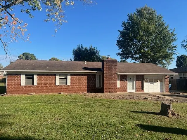 706 Nw 5th Street, Bentonville