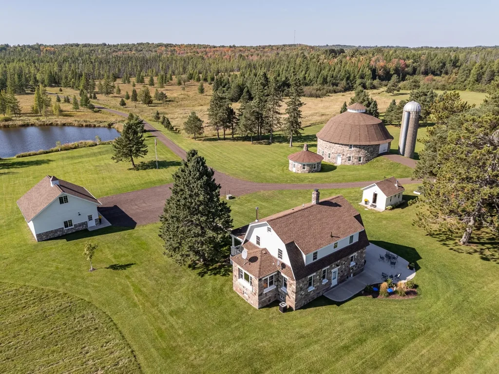 12248 Dupont Rd, Hurley