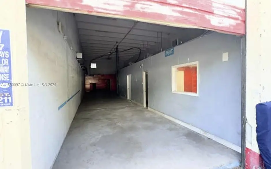 Photo of Listing #A11890097