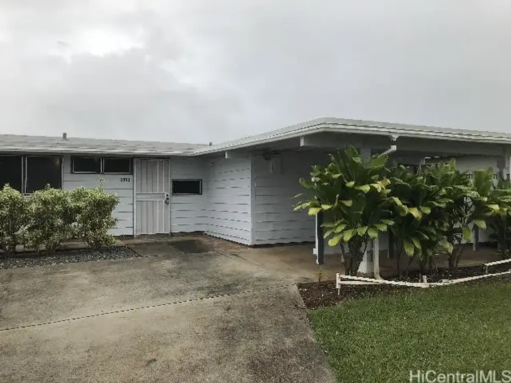 2352 Komo Mai Drive, Pearl City