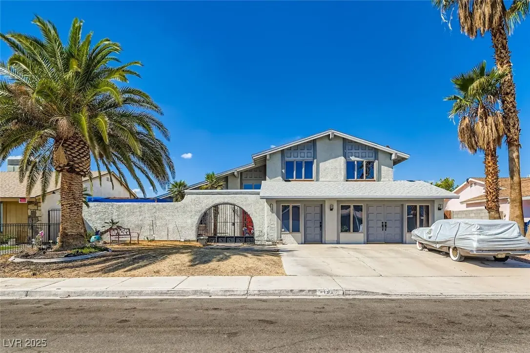 Photo of Listing #2724582