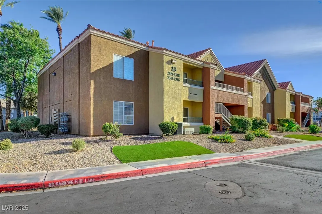 Photo of Listing #2724111