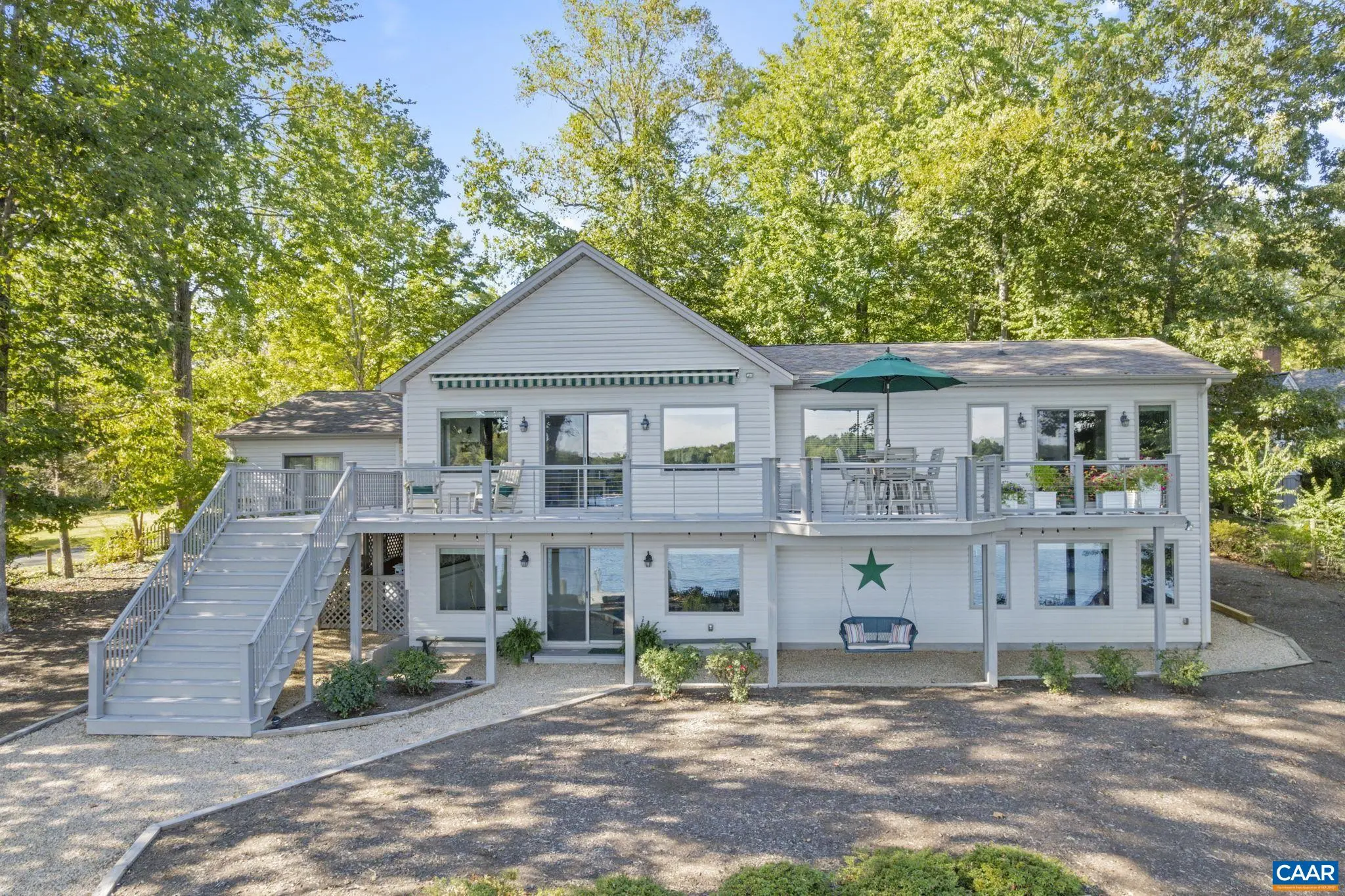 10 Pineknoll Cir, Palmyra