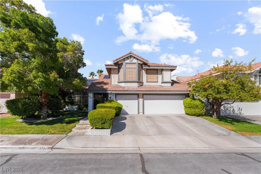 Photo of Listing #2723350