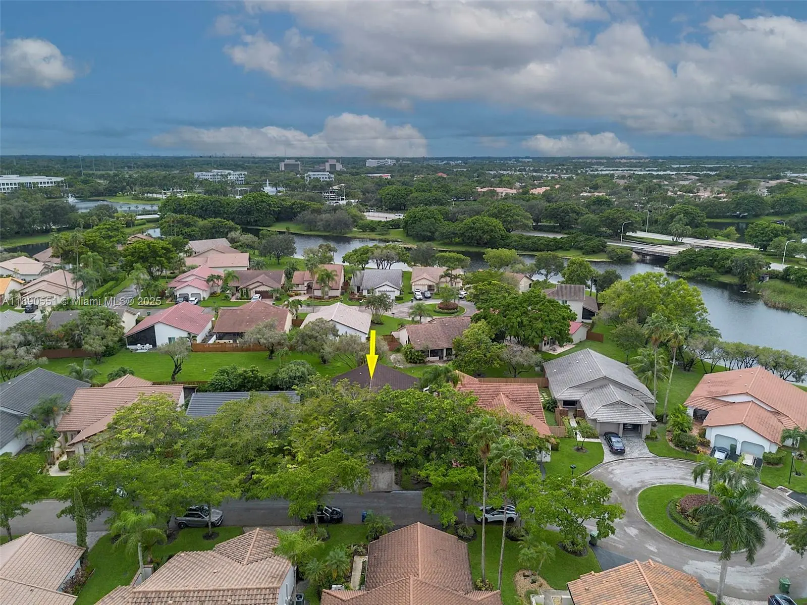 Photo of Listing #A11890551