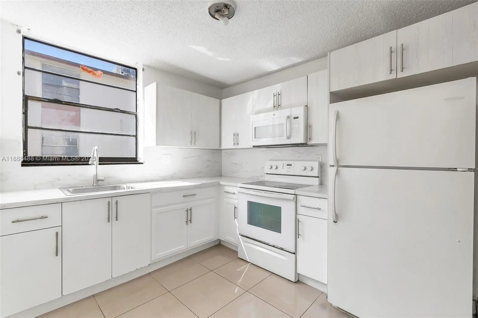 Photo of Listing #A11888488