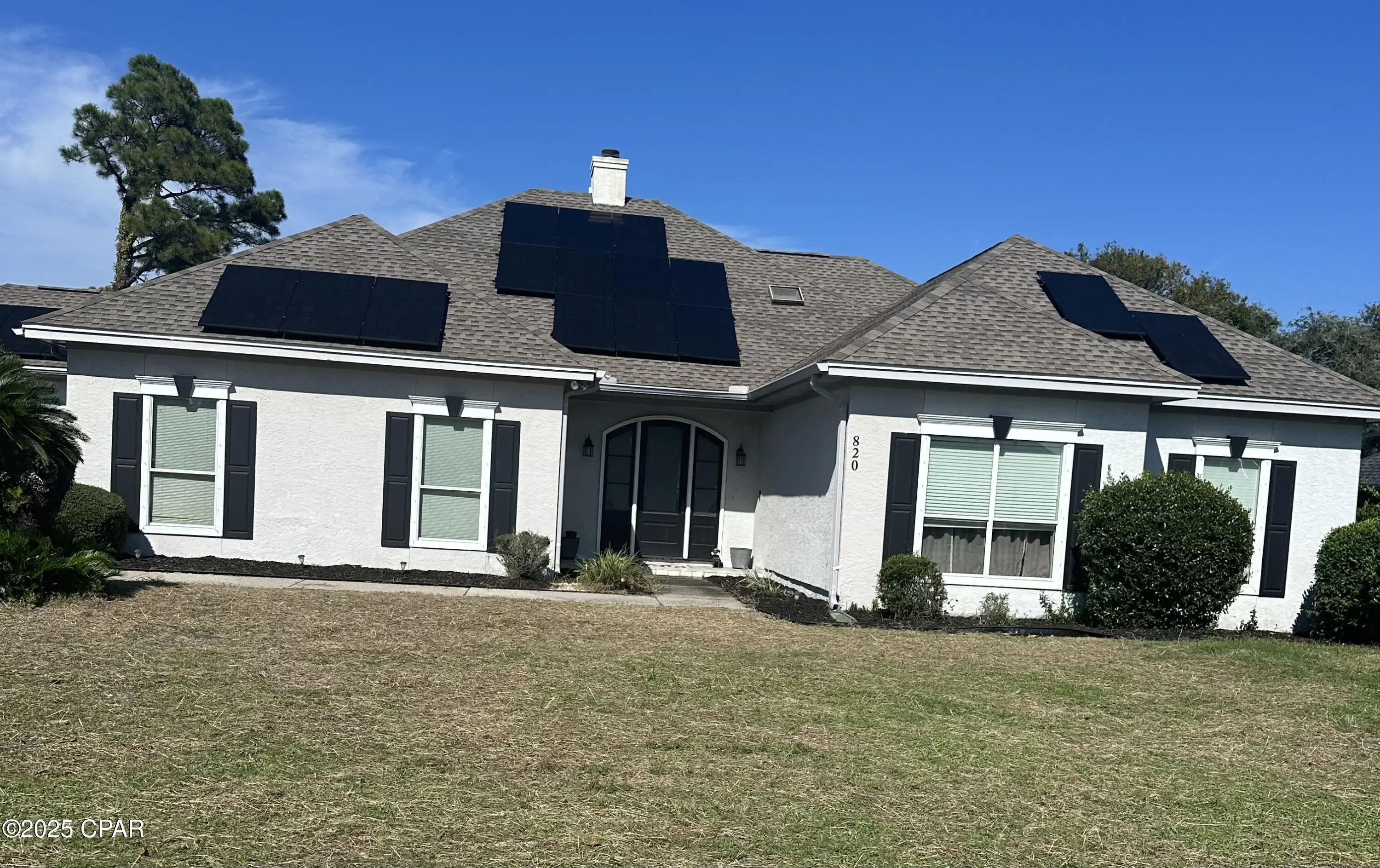 820 Dolphin Drive, Panama City