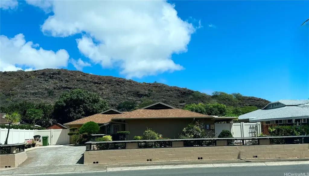 520 Halemaumau Street, Honolulu