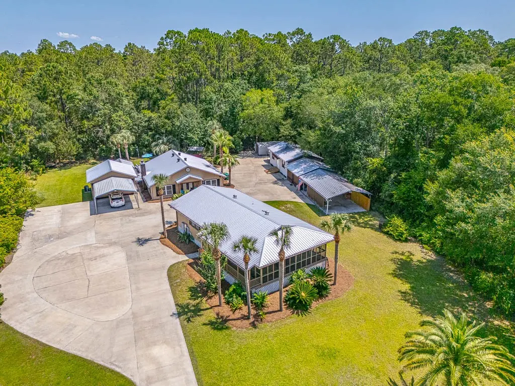 1131 Bond Road Se, Darien