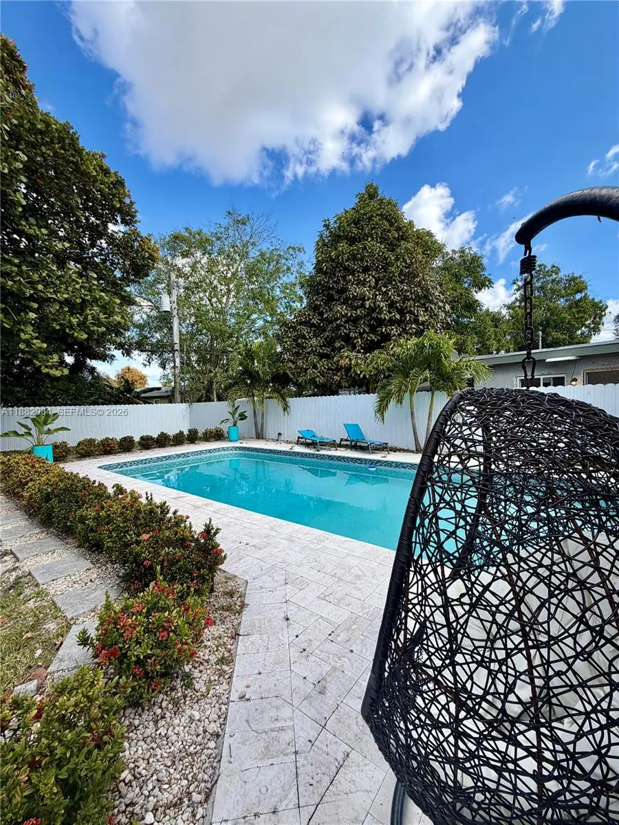 Photo of Listing #A11882984