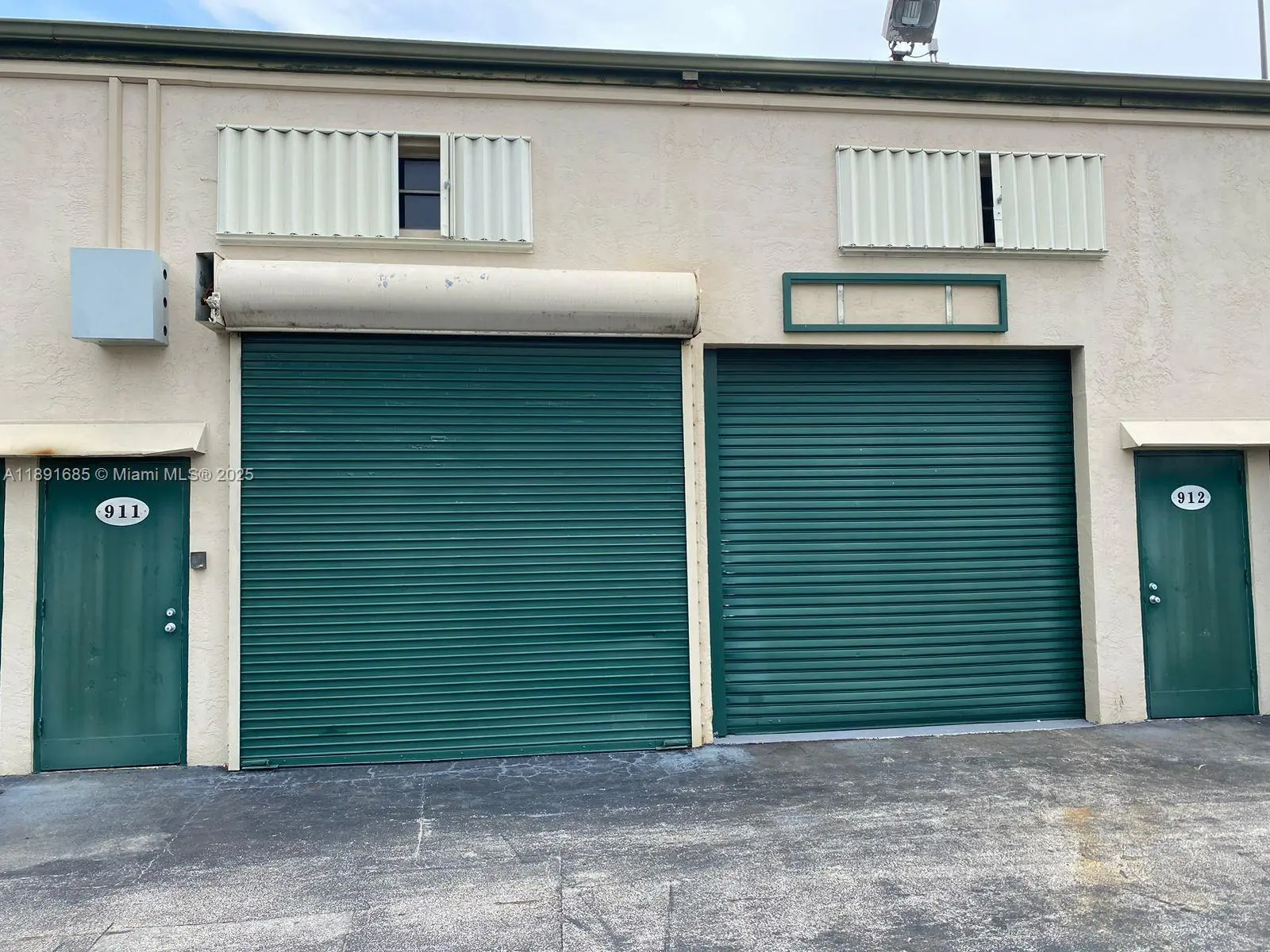 Photo of Listing #A11891685