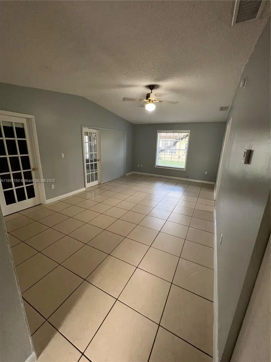 Photo of Listing #A11891150