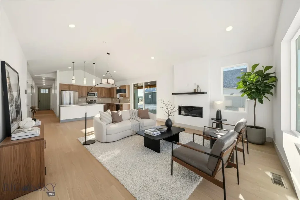 312 S Crispin Street, Manhattan